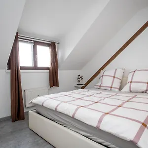 https://ferienwohnung-in-leipzig-sdost-fr-5-personen-we5.bestleipzighotels.com
